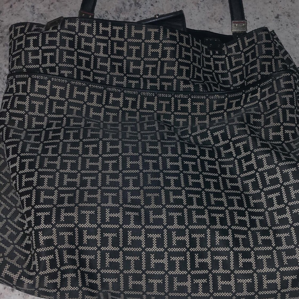 Tommy Hilfiger Purse